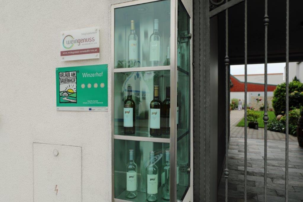 Weingut Hildegard Gangl Apartment Illmitz